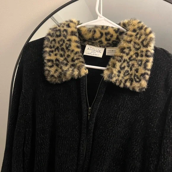 Basic Editions Black Teddy Jacket with Leopard Print Collar - Picture 3 of 4